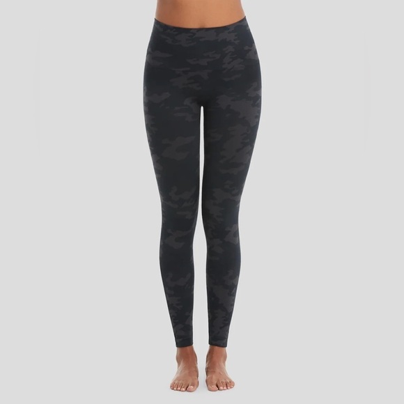 Spanx Look at Me Now High-Waisted Seamless Leggings Medium Dark Gray Camo Print - Picture 1 of 12